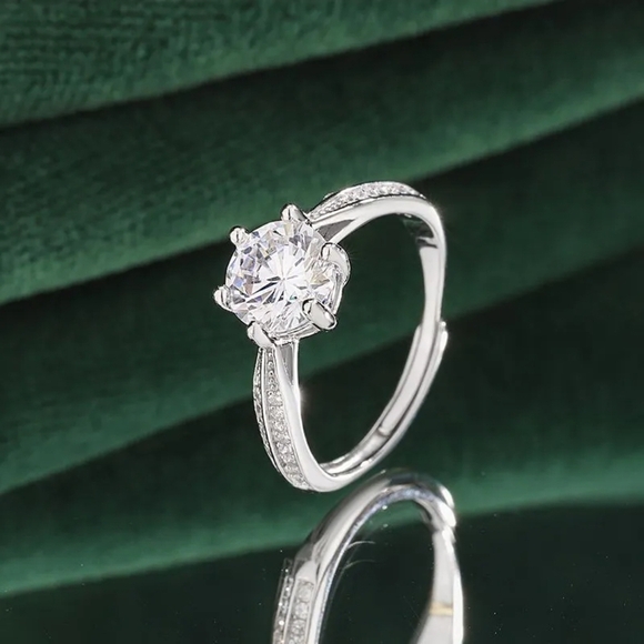 Solid 925 Sterling Silver 1.2 ct Moissanite Ring adjustable 6-8 - Picture 1 of 1
